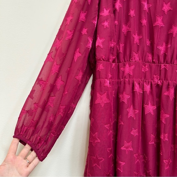 Torrid Midi Clip Dot Chiffon Tiered Red Stars Dress, Size 2 Plus Size 2X - Picture 7 of 13